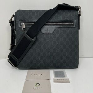 Gucci GG Supreme Monogram Crossbody Messenger Bag Black Grey